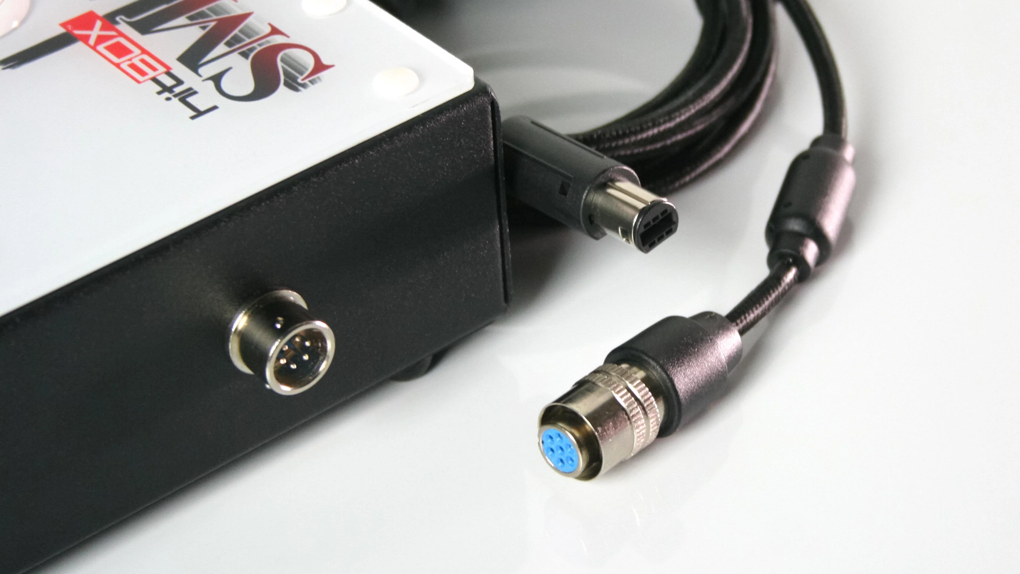 Detachable Cable - Smash Box - Image 4